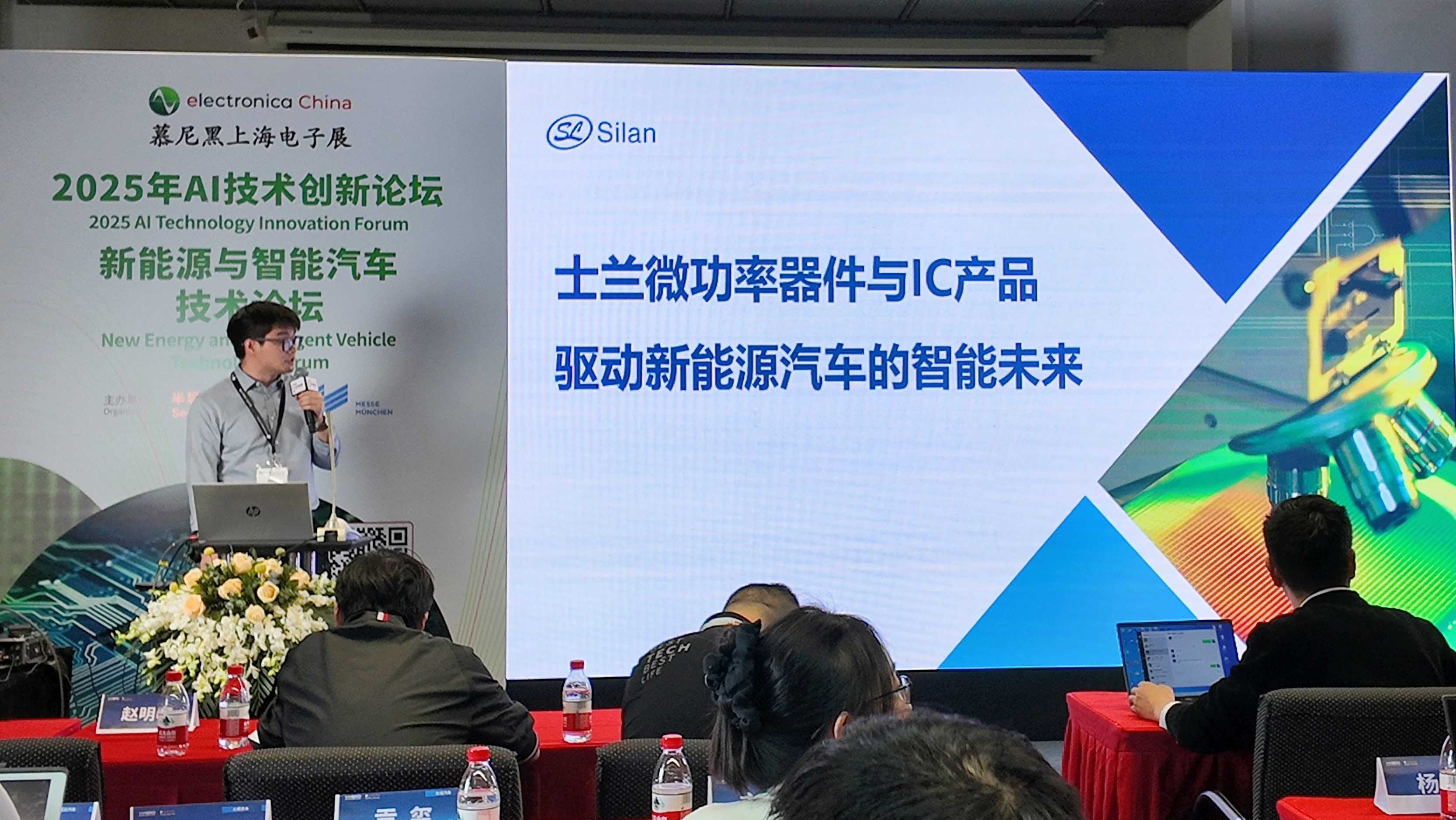 1747270464474268FnnB.jpg 1747270464474268FnnB.jpg